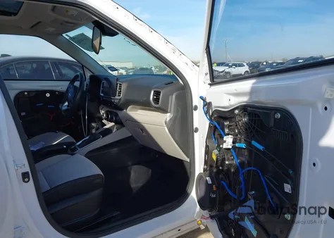 2021 Hyundai Venue Sel from USA, damaged, VIN KMHRC8A34MU121713